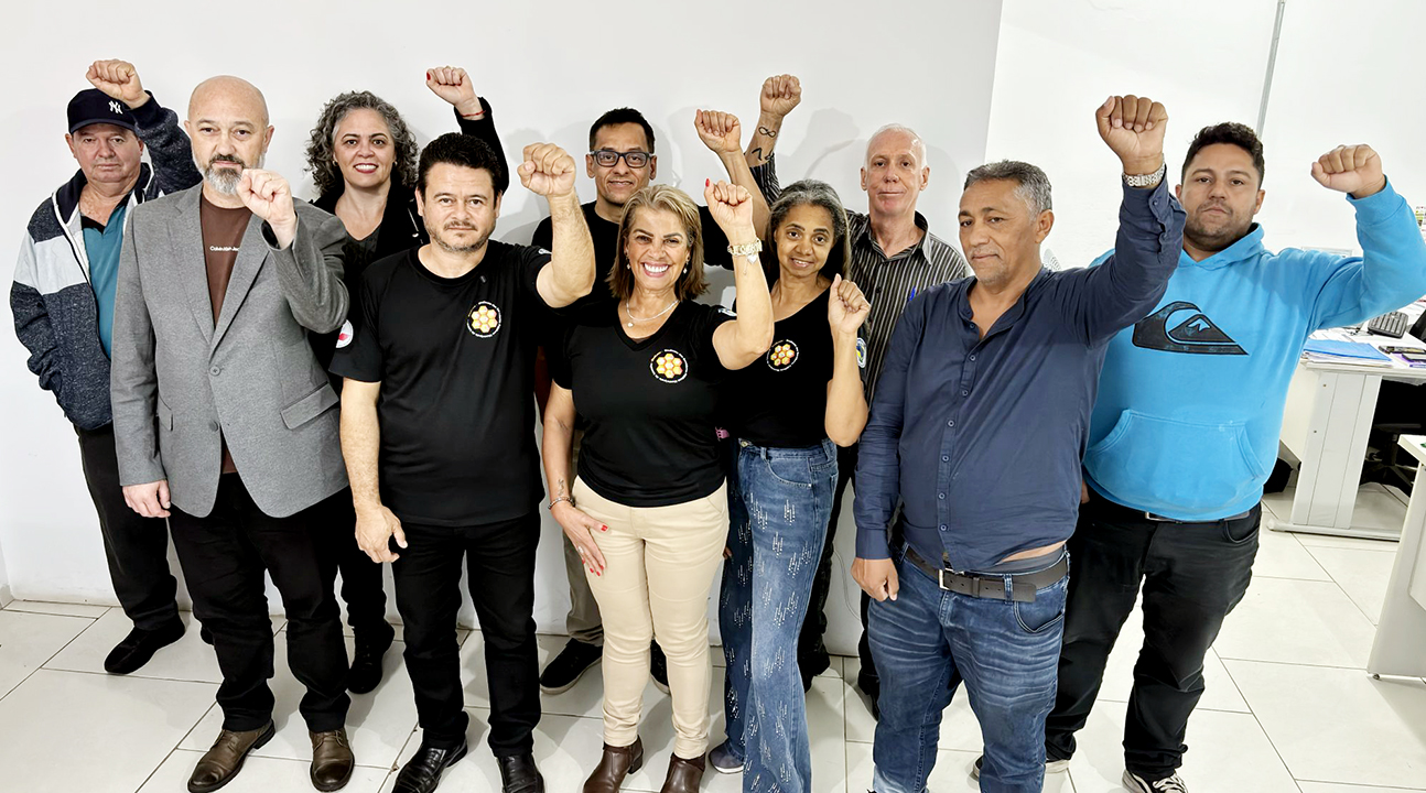 Chapa 1 vence com 100% dos votos válidos e categoria renova confiança no SINDLOUV pelos próximos anos